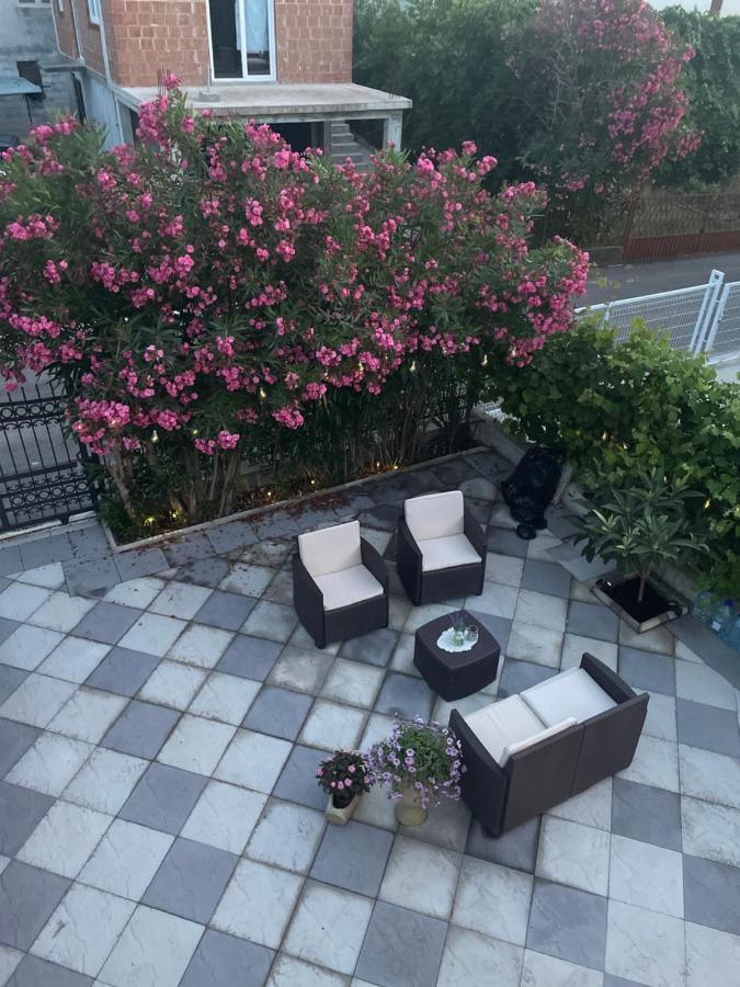 Villa Dafina โดนิจ์ สโตจ์ ภายนอก รูปภาพ